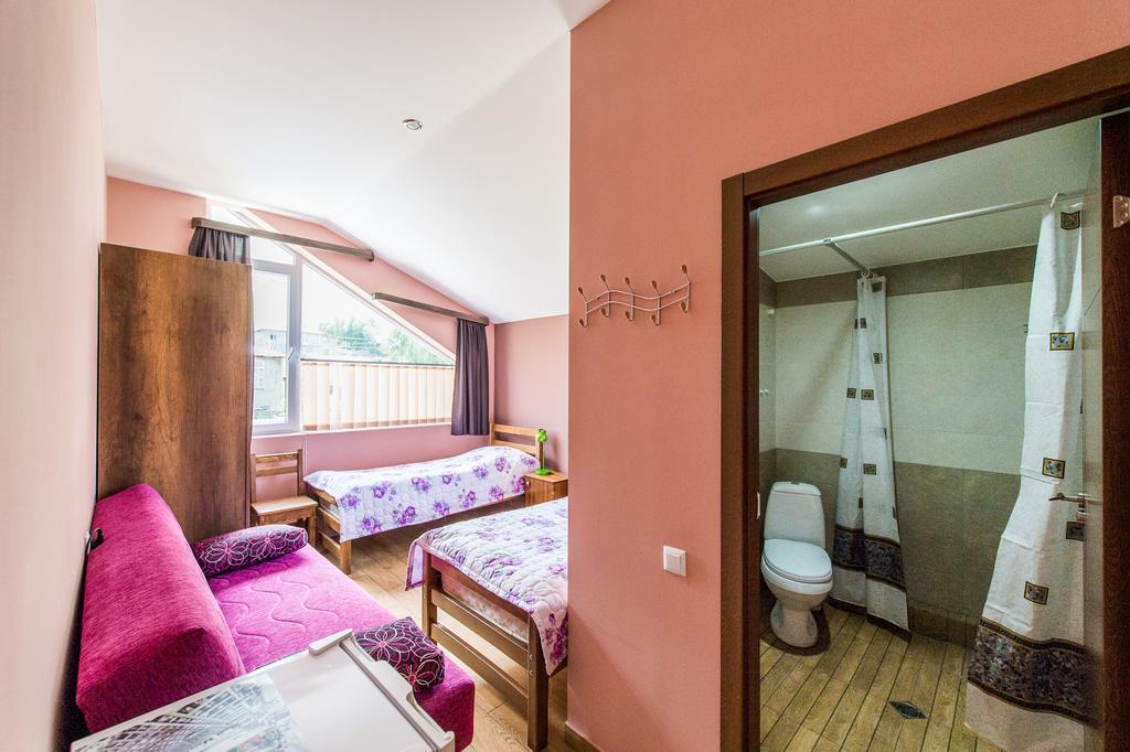 Guest House 15 คัซเบกี ภายนอก รูปภาพ