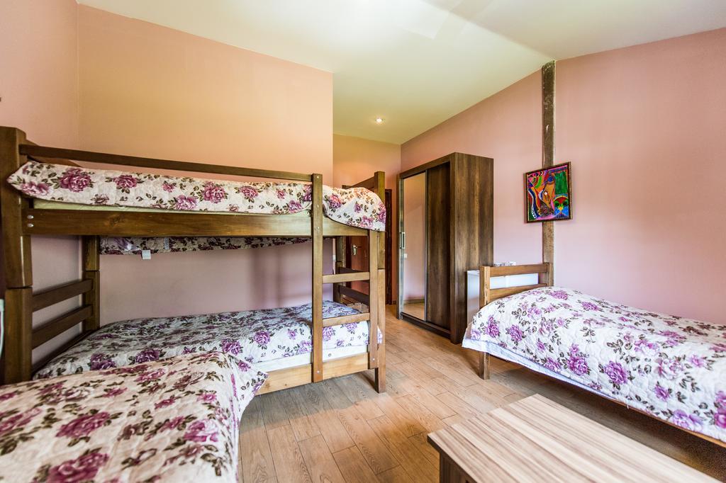Guest House 15 คัซเบกี ภายนอก รูปภาพ